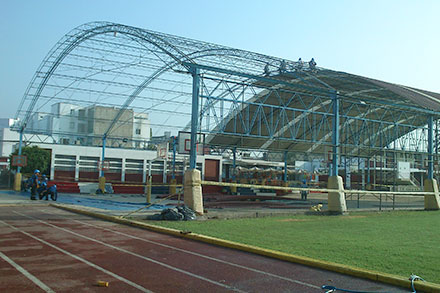 estructuras metalicas, techos parabolicos, techo dos aguas, rejas, almacenes de fierro, estructuras de fierro
